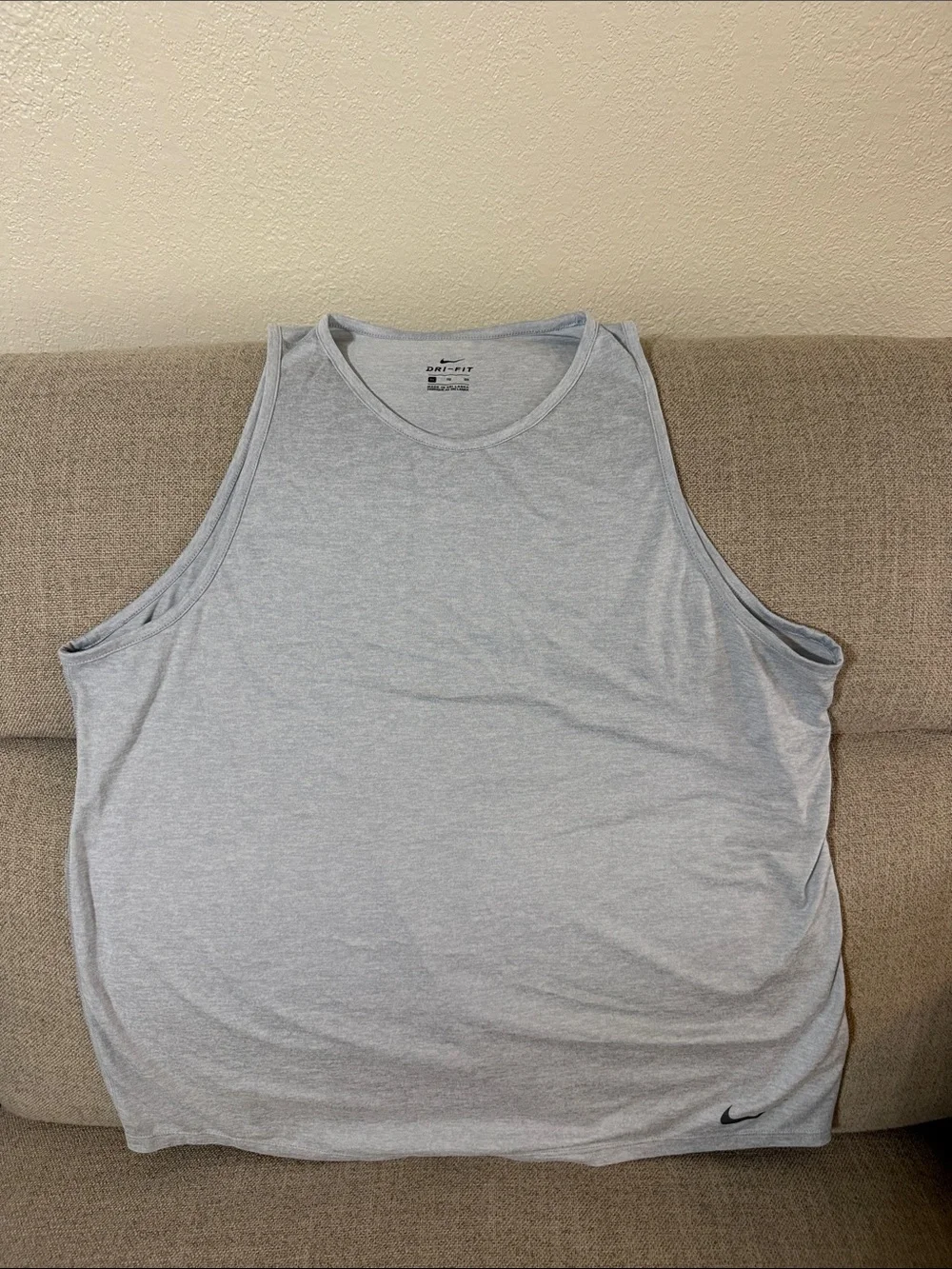 Nike Womens Light Gray Dri-FIT Tank - size XL